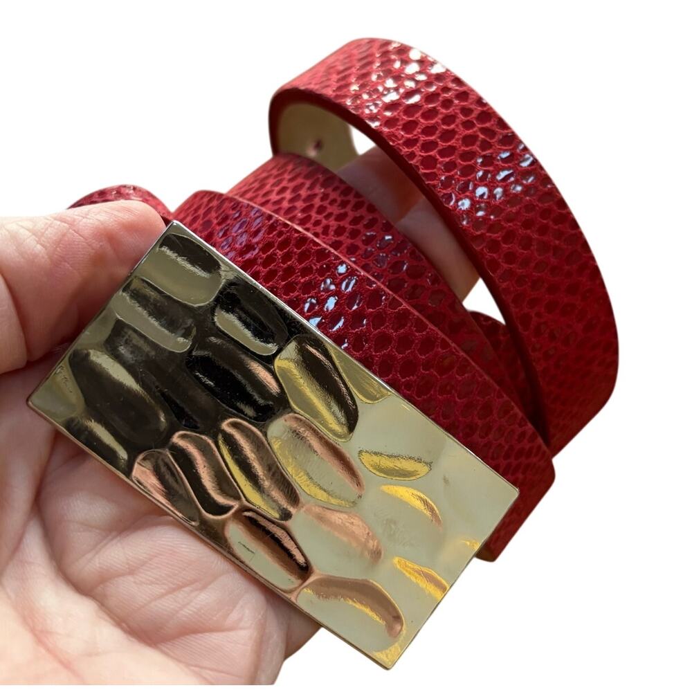 Chico’s red leather skinny belt size M SILVER buckle snakeskin texture 34"